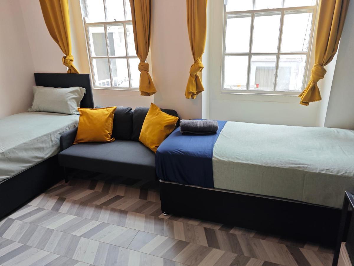 2 Bedroom 2 Bathroom Apartment In Old St - Shoreditch - Zone 1 Лондон Екстериор снимка